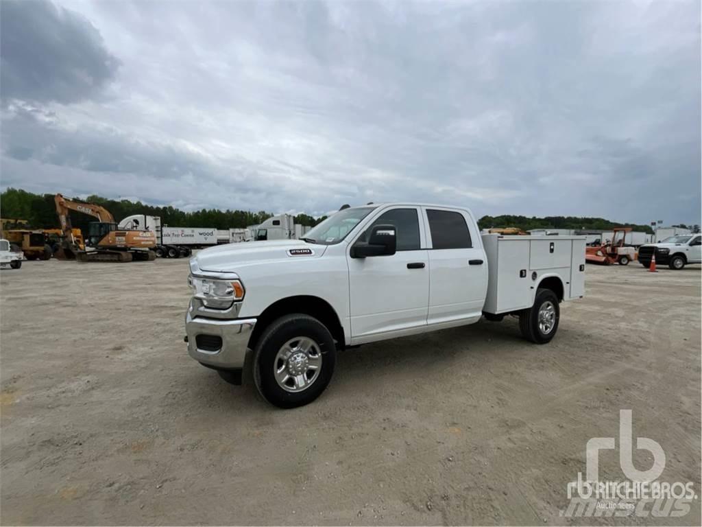RAM 2500 Kommunal-Sonderfahrzeuge