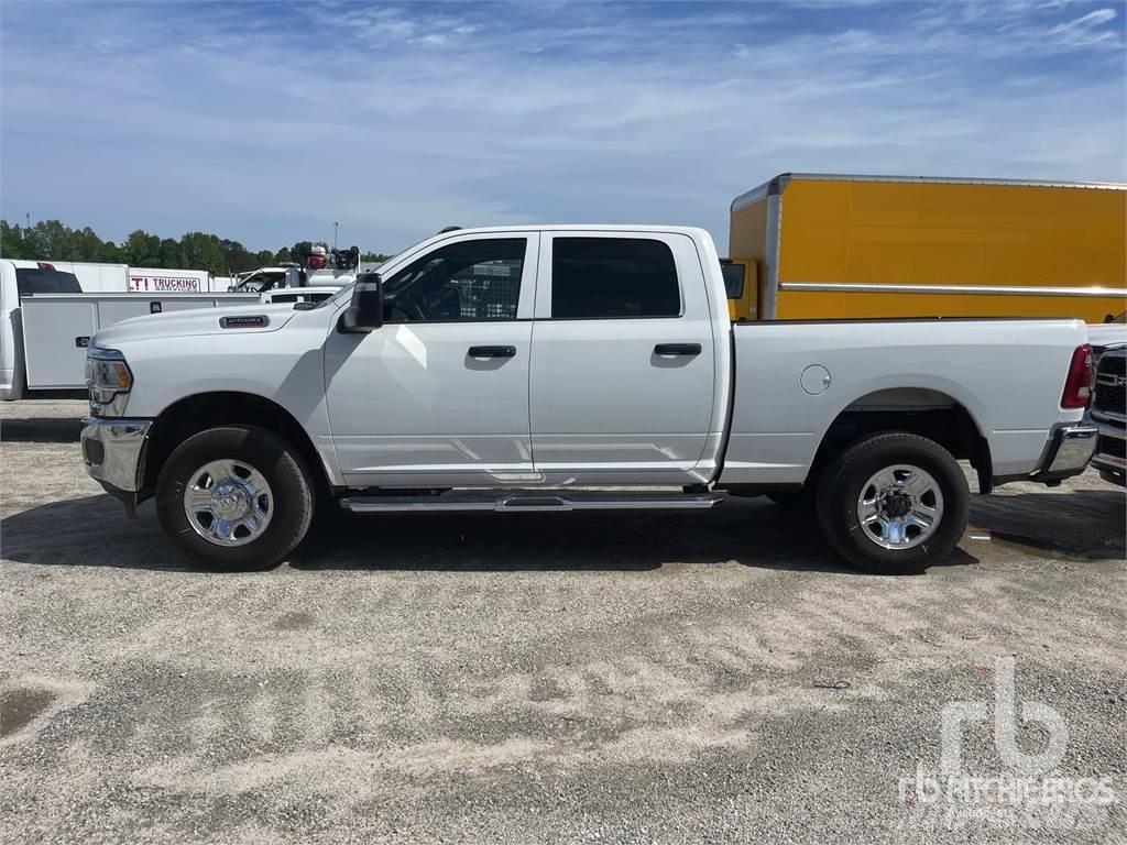 RAM 2500 Pickup/Pritschenwagen