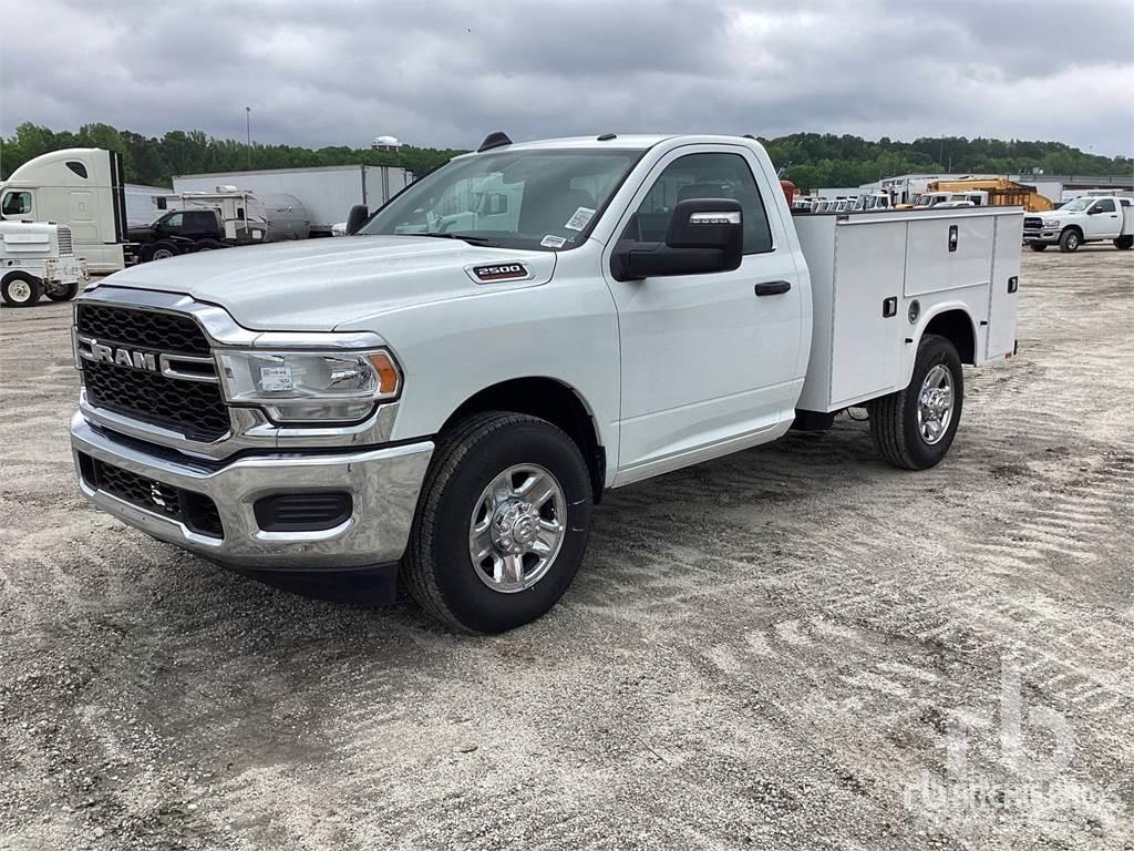 RAM 2500 Kommunal-Sonderfahrzeuge