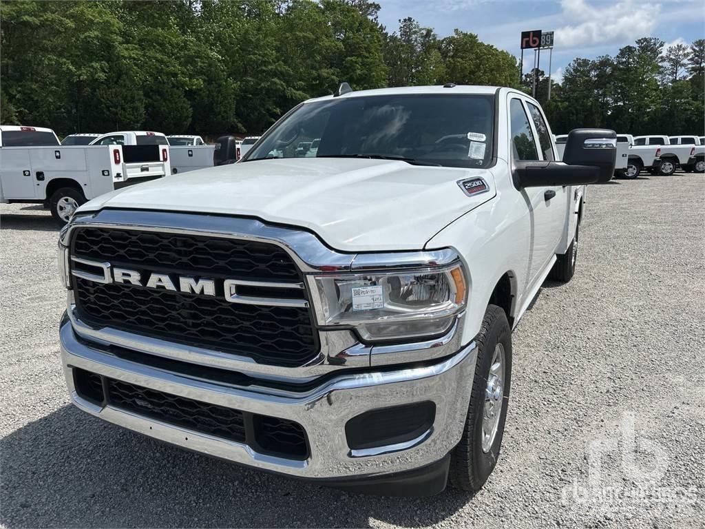 RAM 2500 Kommunal-Sonderfahrzeuge