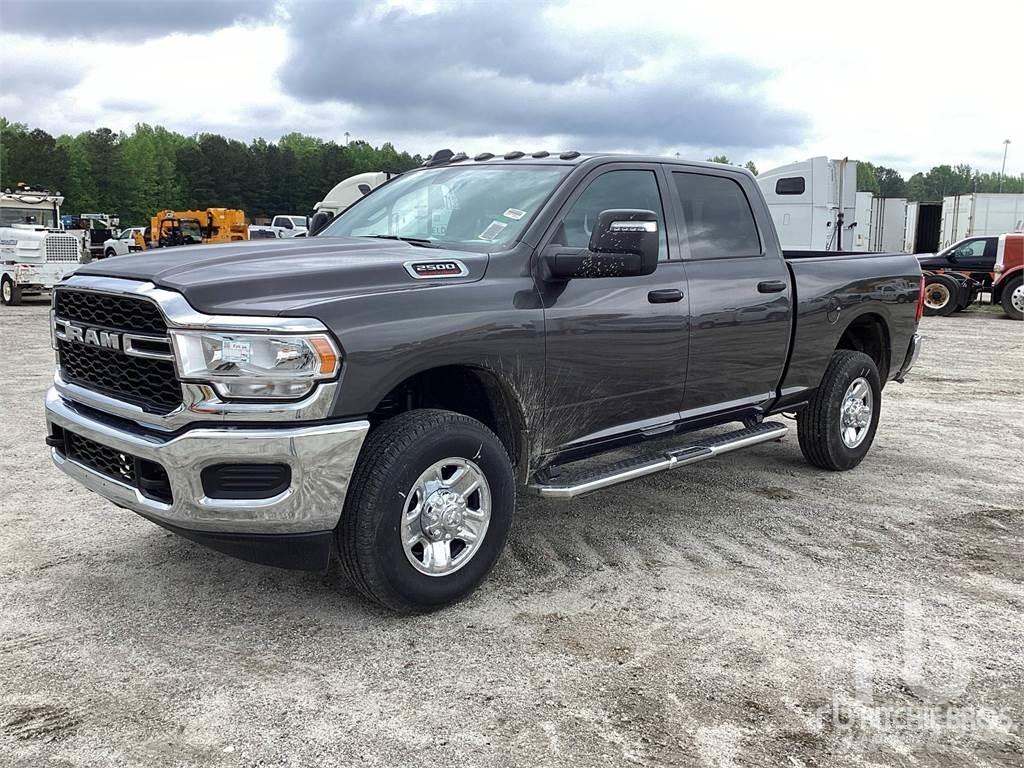 RAM 2500 Pickup/Pritschenwagen