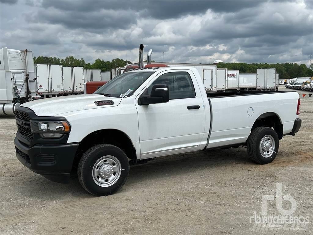 RAM 2500 Pickup/Pritschenwagen