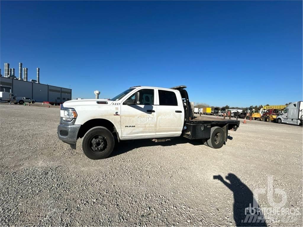 RAM 3500 Pritschenwagen/Pritschenwagen mit Seitenklappe