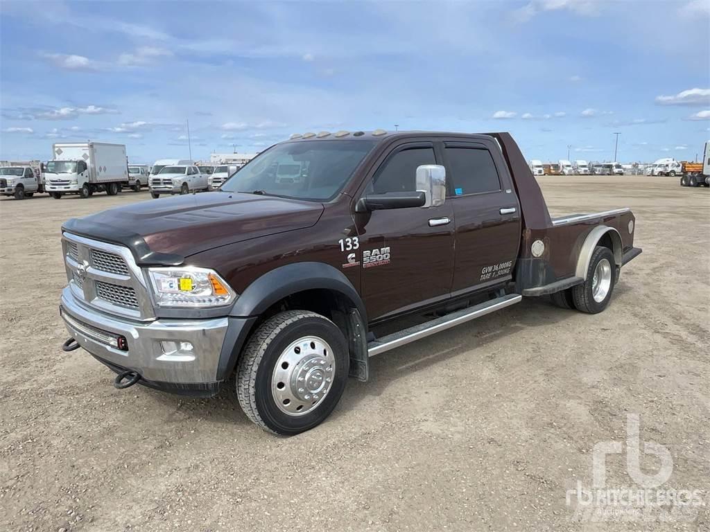 RAM 5500HD Pritschenwagen/Pritschenwagen mit Seitenklappe