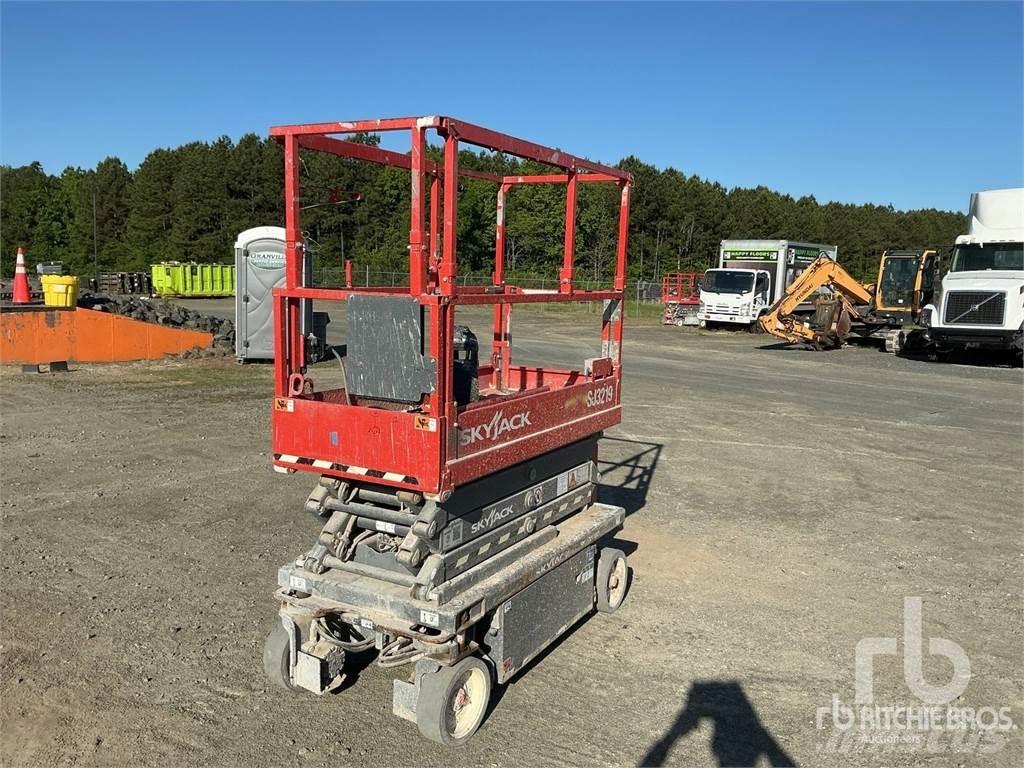 SkyJack SJ3219 Scheren-Arbeitsbühnen