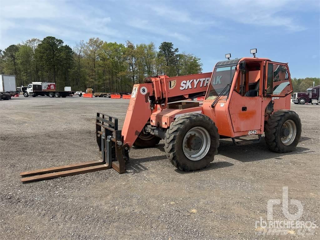 SkyTrak 8042 Teleskoplader