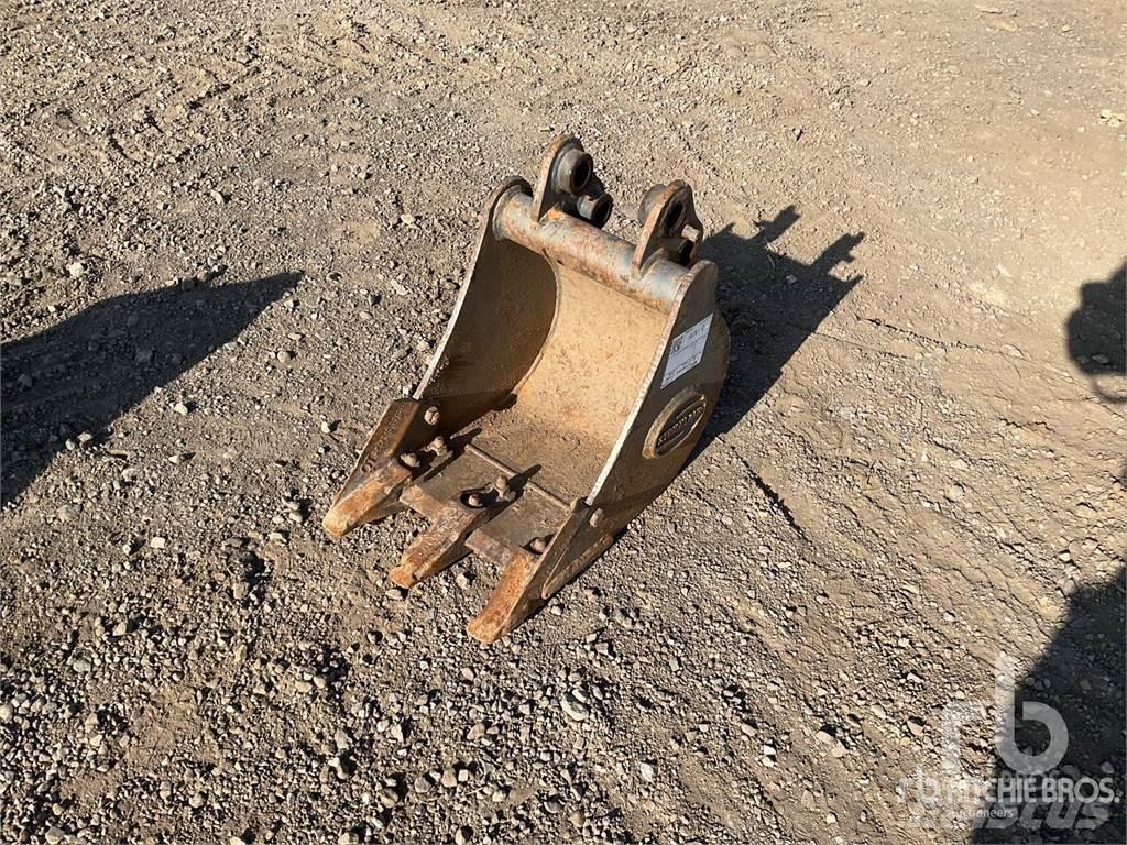 Strickland KX41 Schaufeln