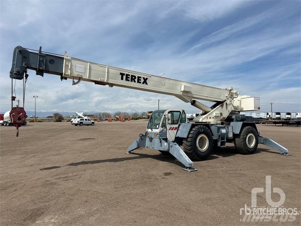 Terex CD225 Ruwterrein kranen