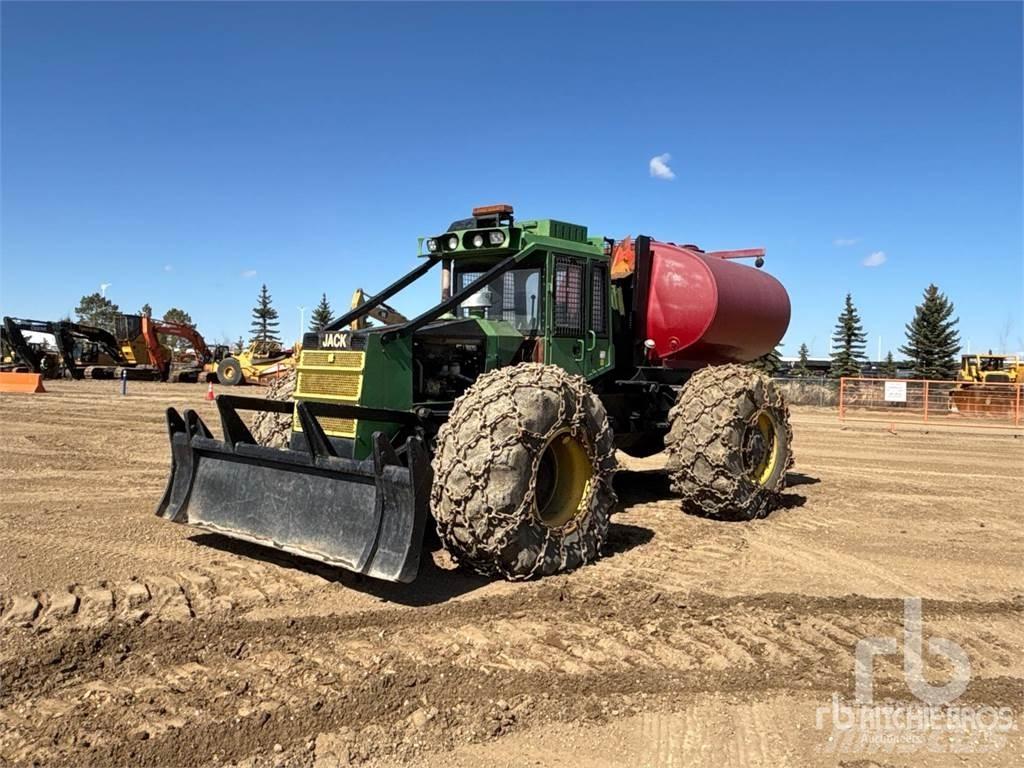 Timberjack 480B Stammholzschlepper