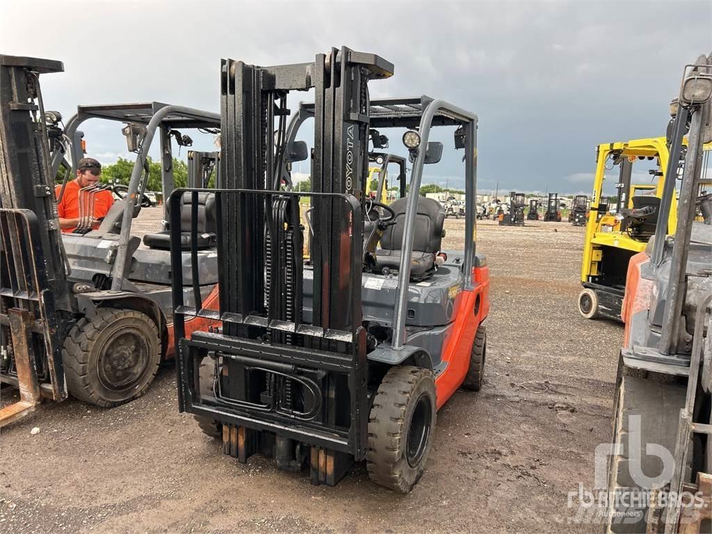Toyota 8FDU25 Diesel heftrucks