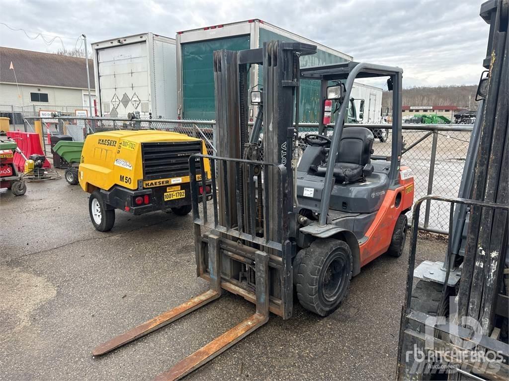 Toyota 8FGU25 Diesel heftrucks