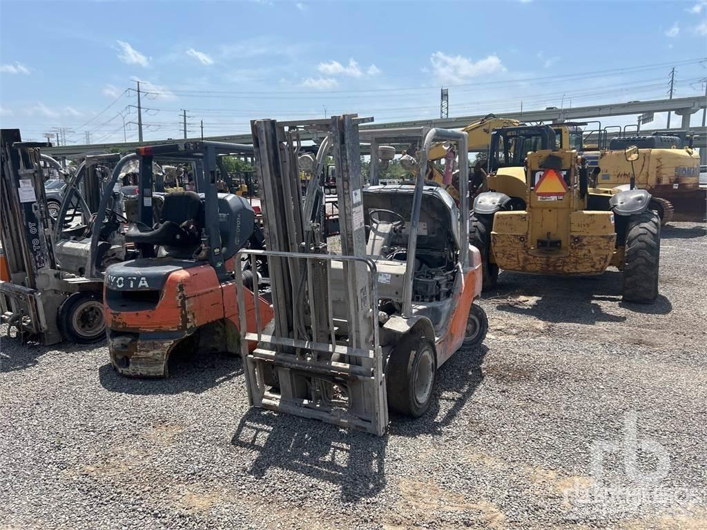 Toyota 8FGU25 Diesel heftrucks