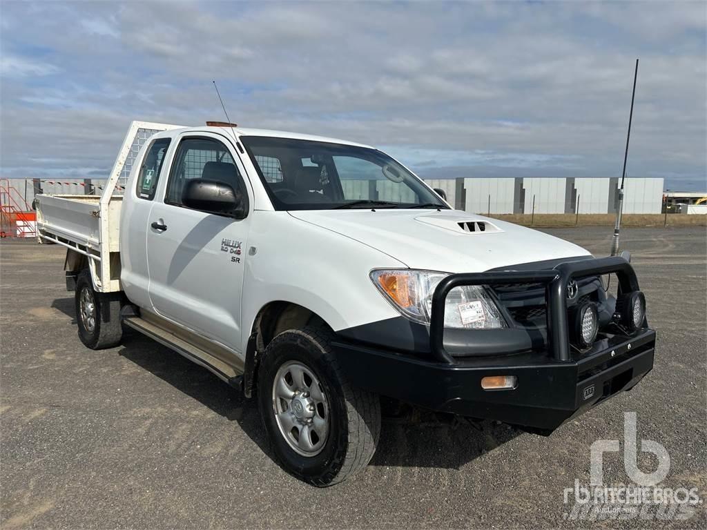 Toyota HILUX Pickup/Pritschenwagen