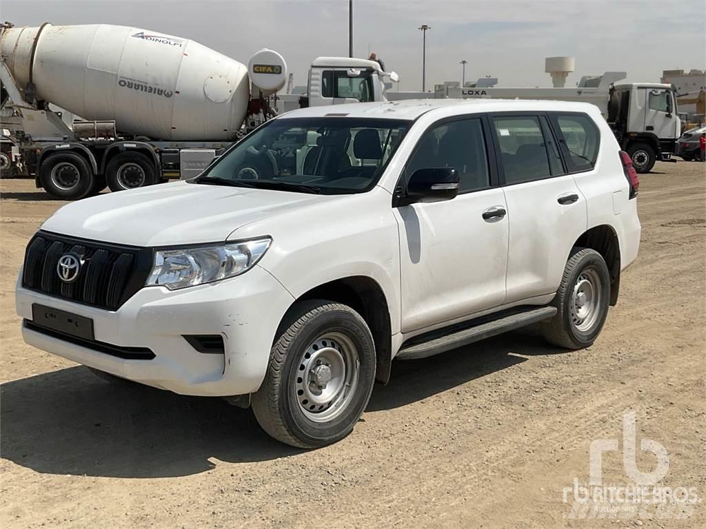 Toyota PRADO Pickup/Pritschenwagen