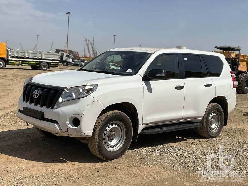 Toyota PRADO Pickup/Pritschenwagen