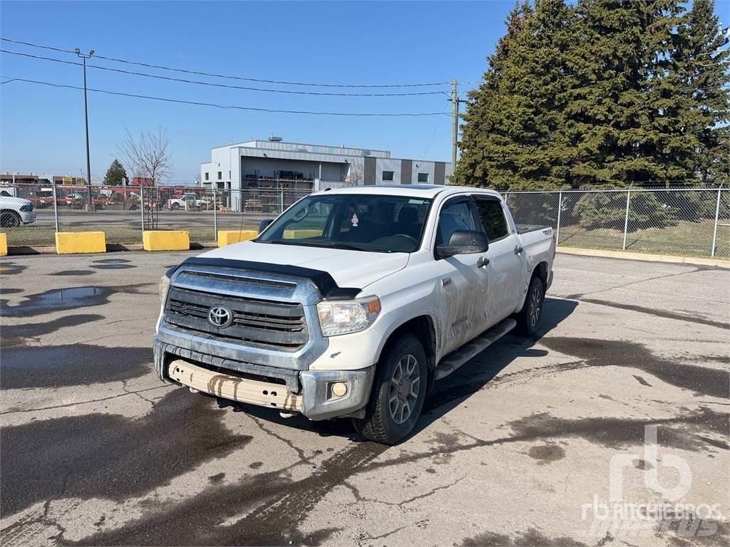 Toyota TUNDRA Pickup/Pritschenwagen