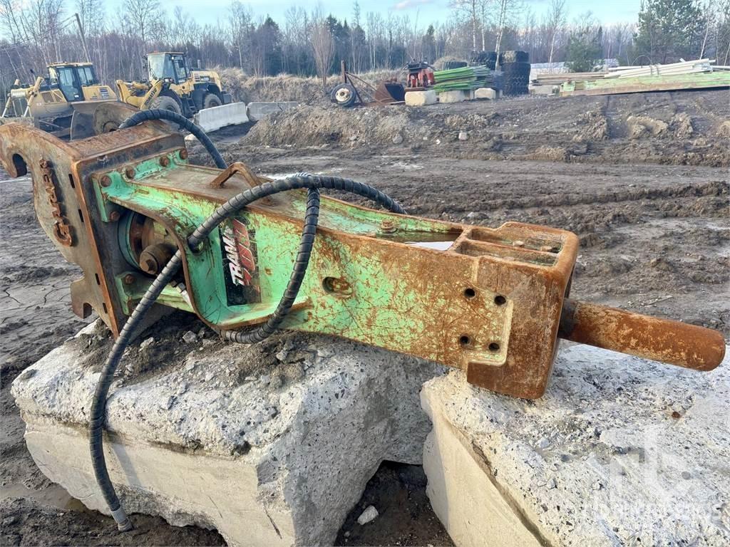 Tramac 700 Hammer / Brecher