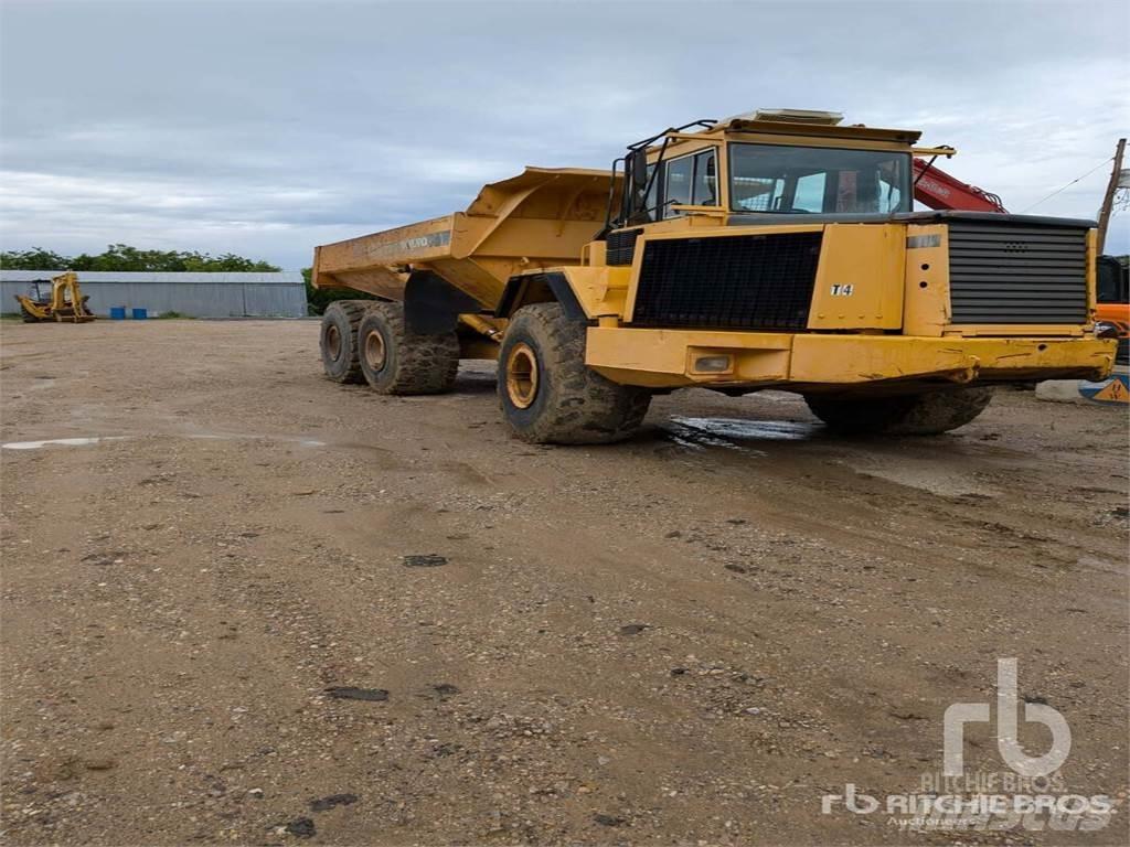 Volvo A35C Dumper - Knickgelenk