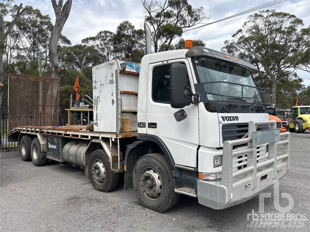 Volvo FM12 Pritschenwagen/Pritschenwagen mit Seitenklappe