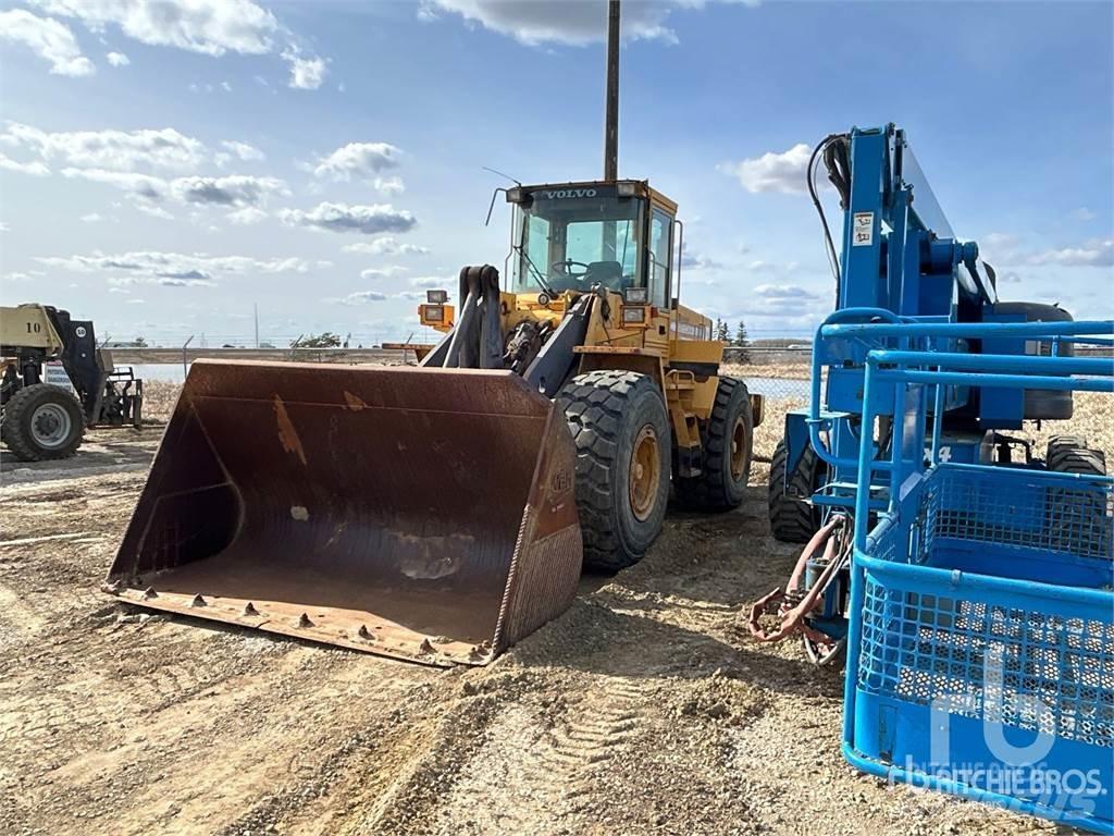 Volvo L120C Radlader