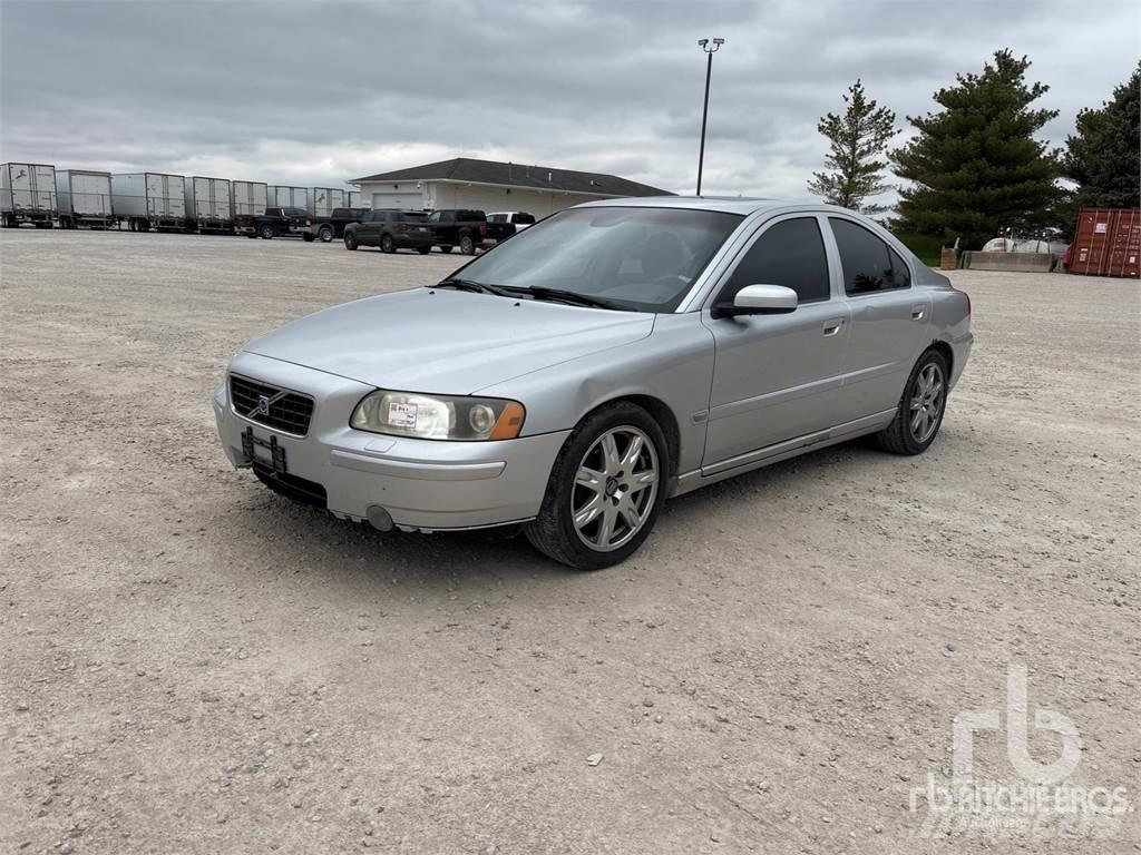 Volvo S60 PKWs
