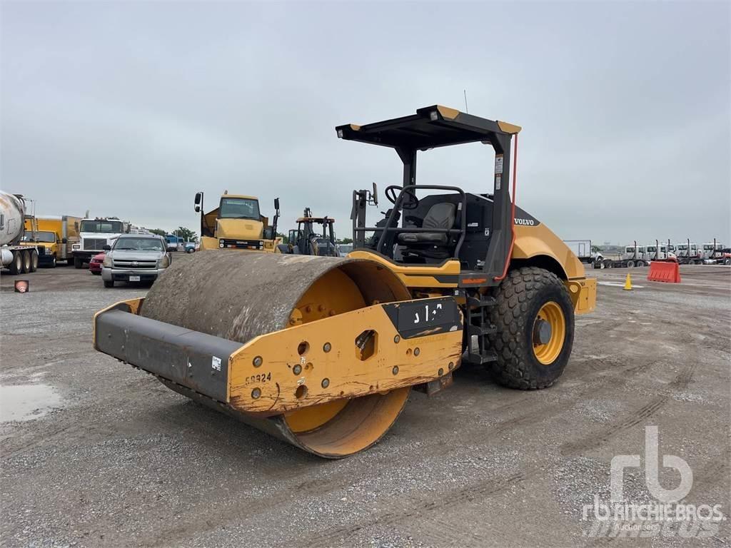 Volvo SD115B Tandemwalzen