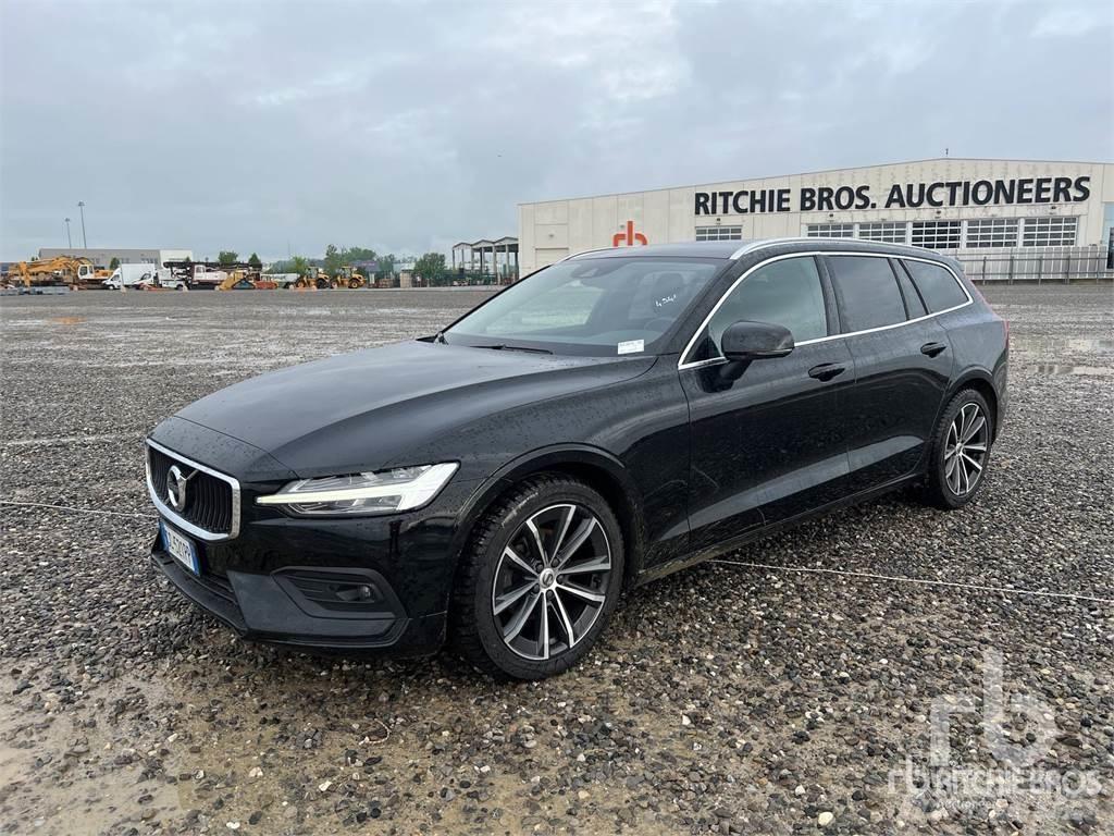 Volvo V60 PKWs