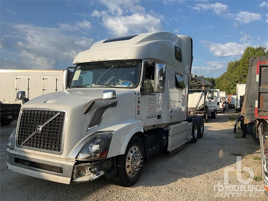 Volvo VNL Sattelzugmaschinen