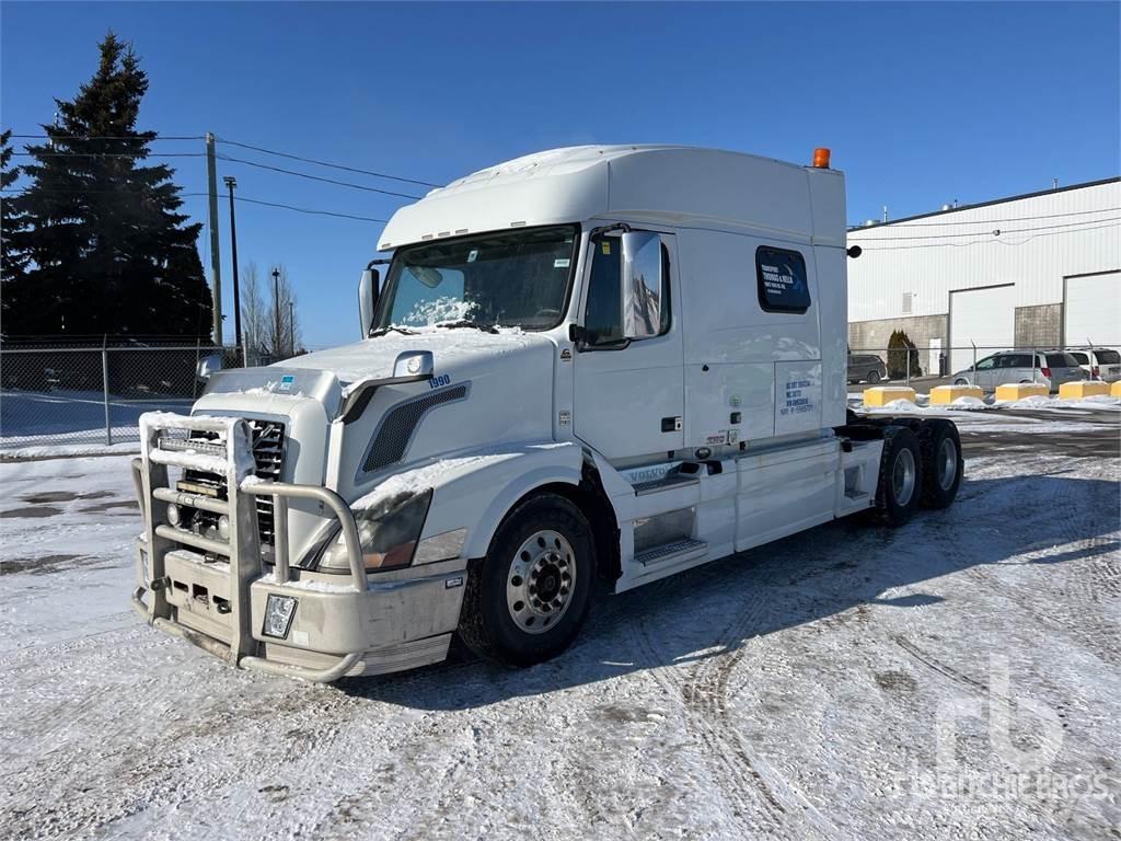 Volvo VNL Sattelzugmaschinen