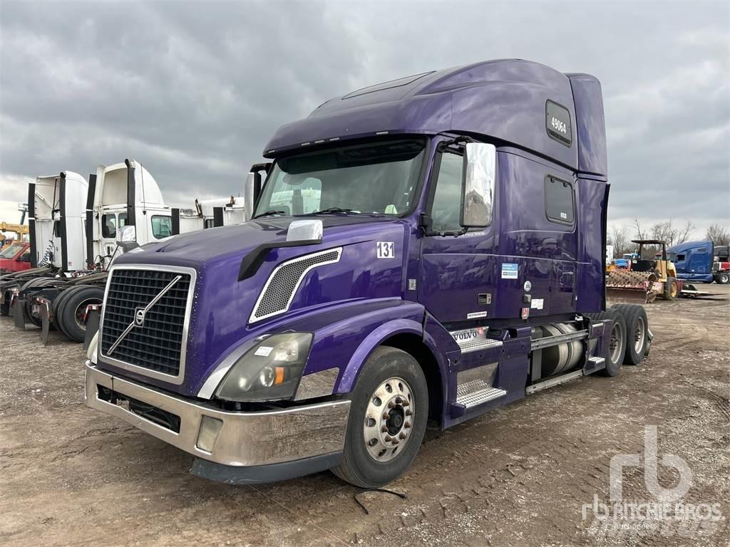 Volvo VNL Sattelzugmaschinen