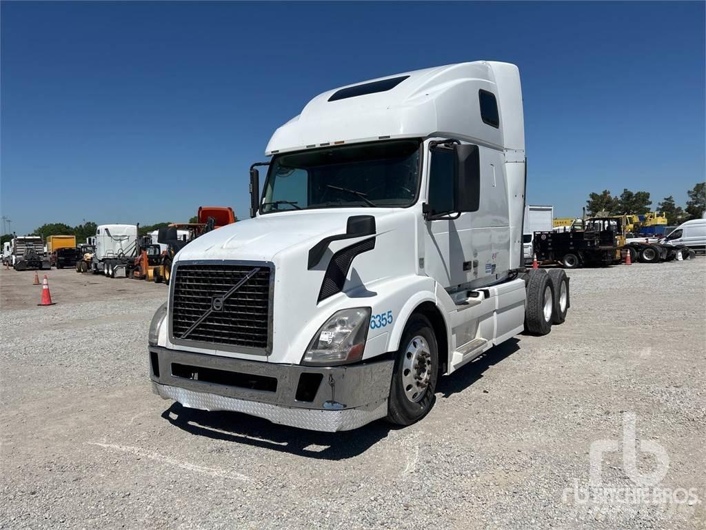 Volvo VNL Sattelzugmaschinen