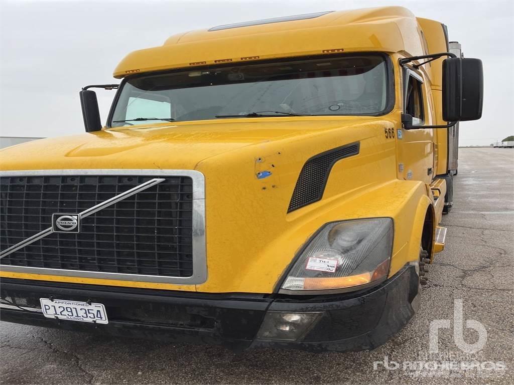 Volvo VNL Sattelzugmaschinen