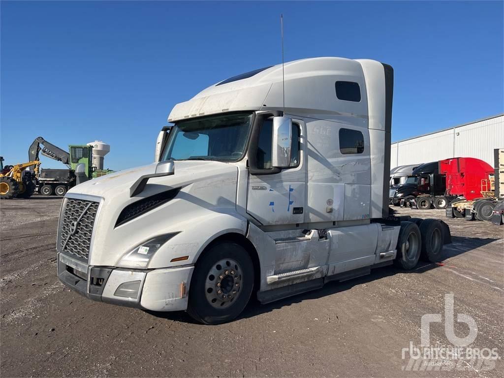Volvo VNL Sattelzugmaschinen