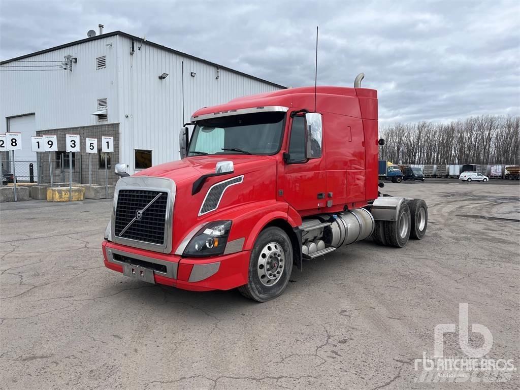 Volvo VNL Sattelzugmaschinen