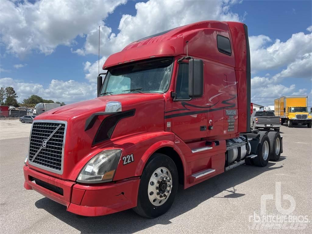 Volvo VNL Sattelzugmaschinen