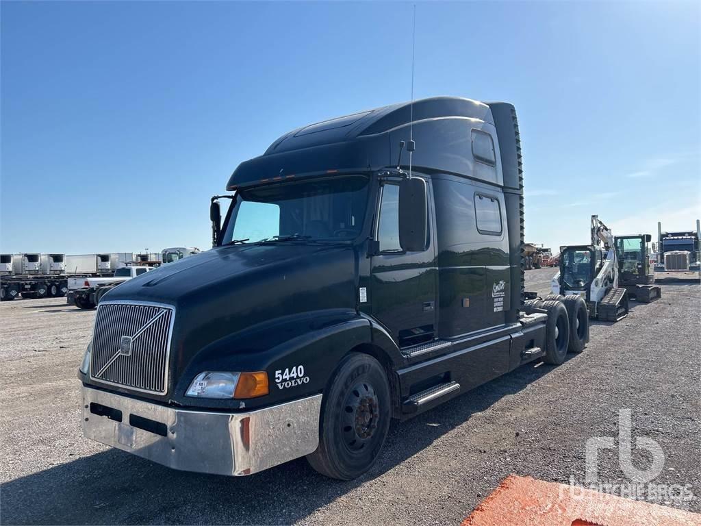 Volvo VNL 780 Sattelzugmaschinen