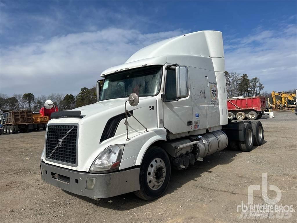 Volvo VNL630 Sattelzugmaschinen