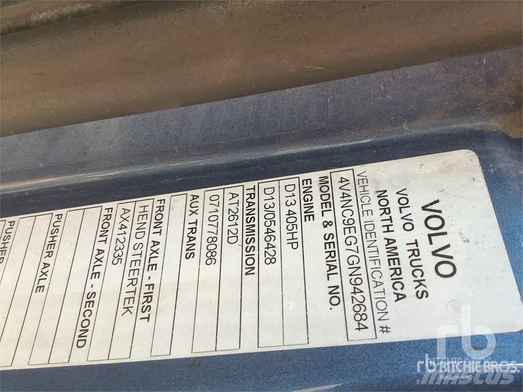 Volvo VNL630 Sattelzugmaschinen
