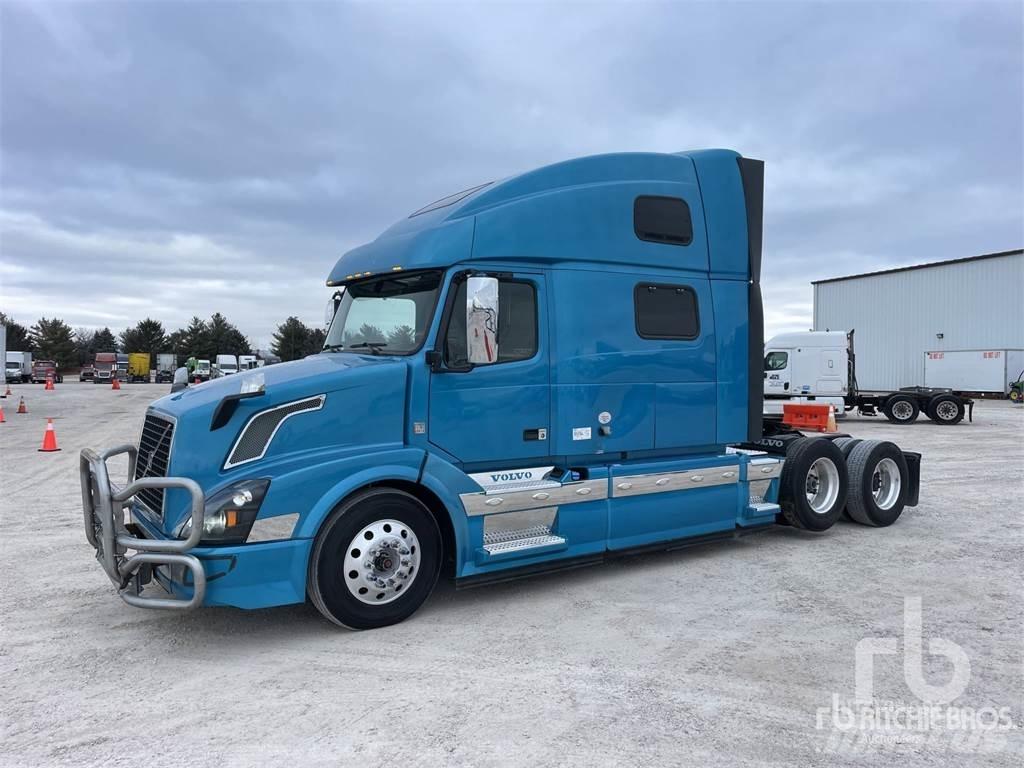 Volvo VNL780 Sattelzugmaschinen