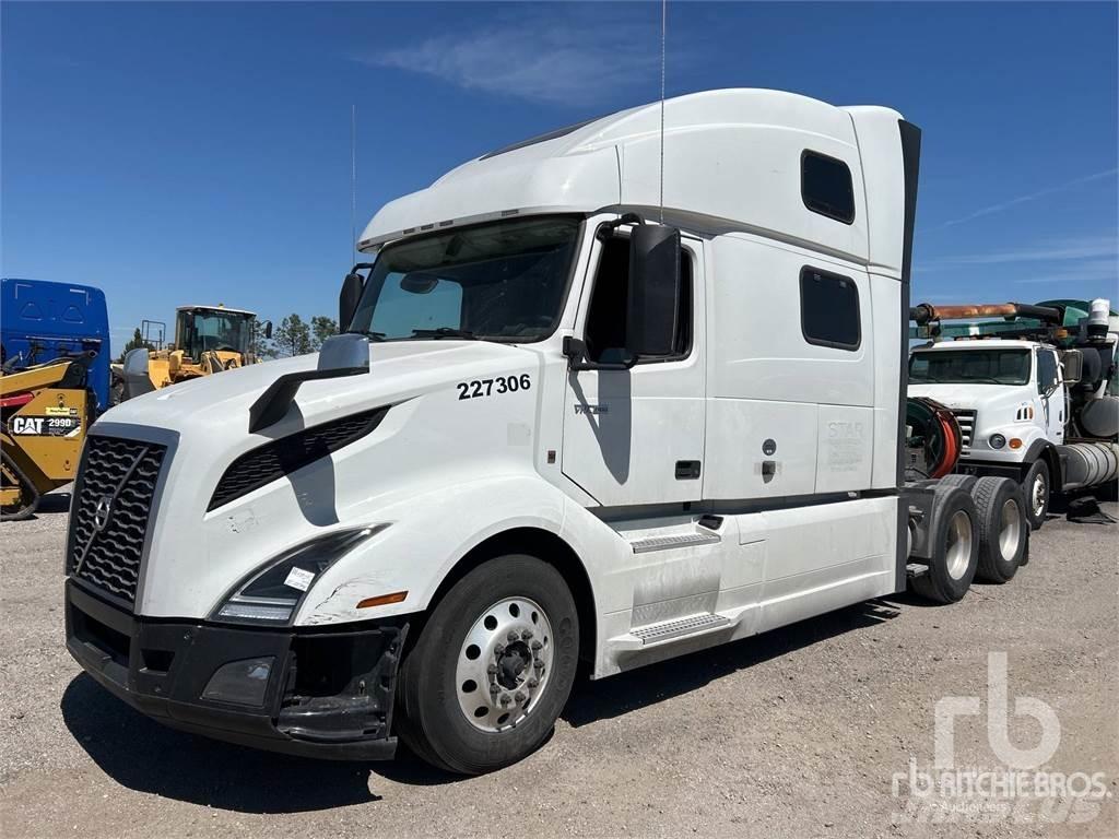 Volvo VNL860 Sattelzugmaschinen