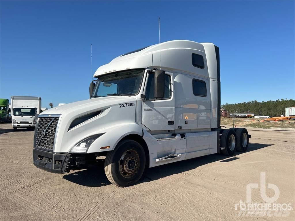 Volvo VNL860 Sattelzugmaschinen