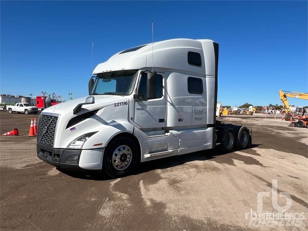 Volvo VNL860 Sattelzugmaschinen