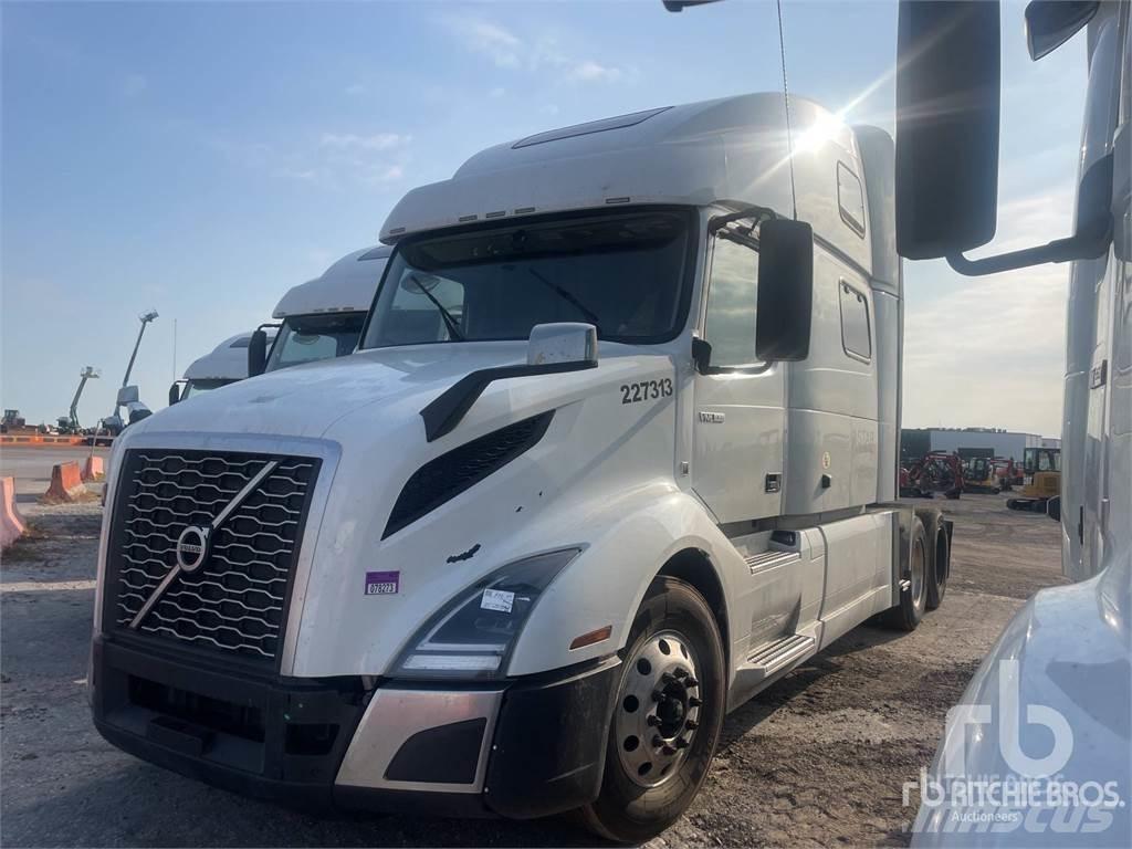 Volvo VNL860 Sattelzugmaschinen