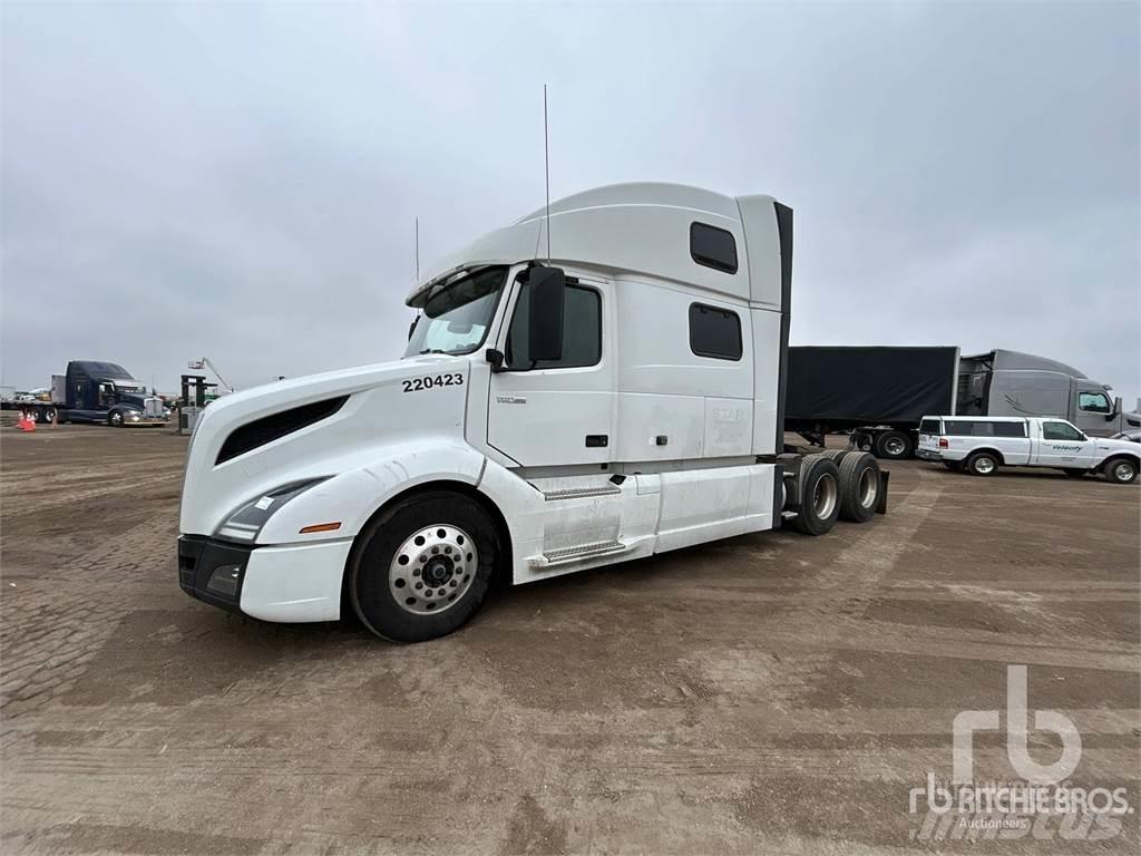 Volvo VNL860 Sattelzugmaschinen