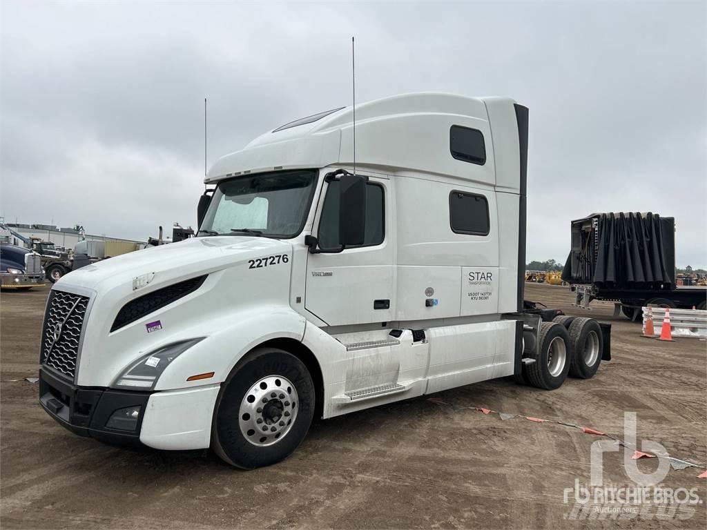 Volvo VNL860 Sattelzugmaschinen