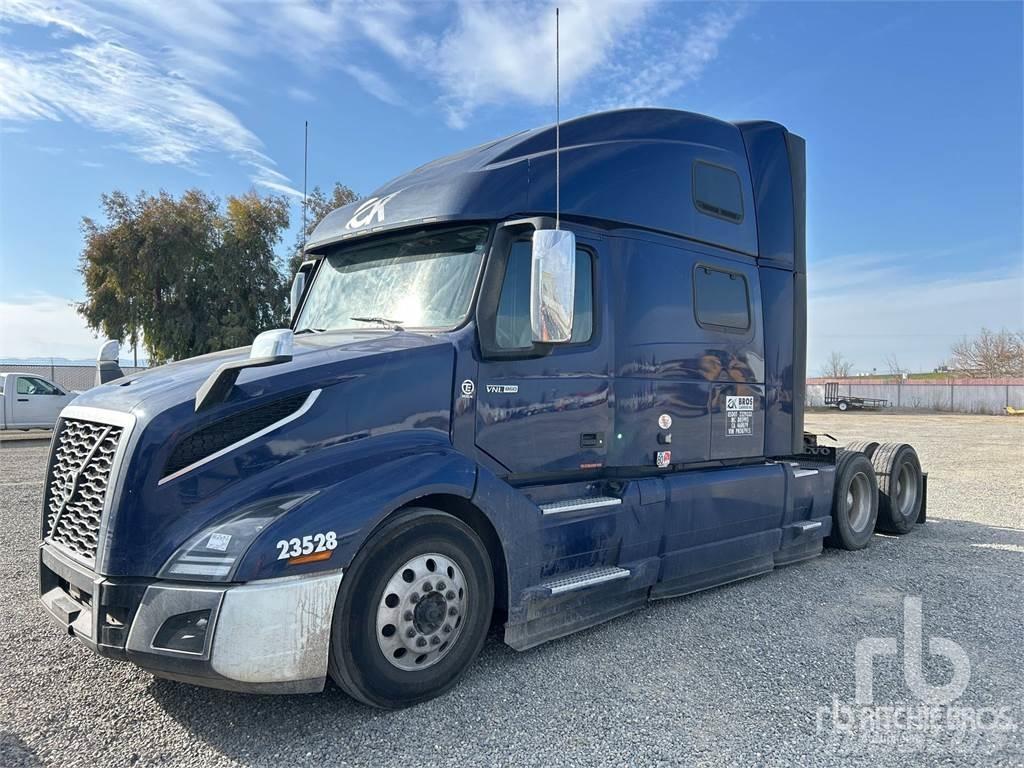 Volvo VNL860 Sattelzugmaschinen