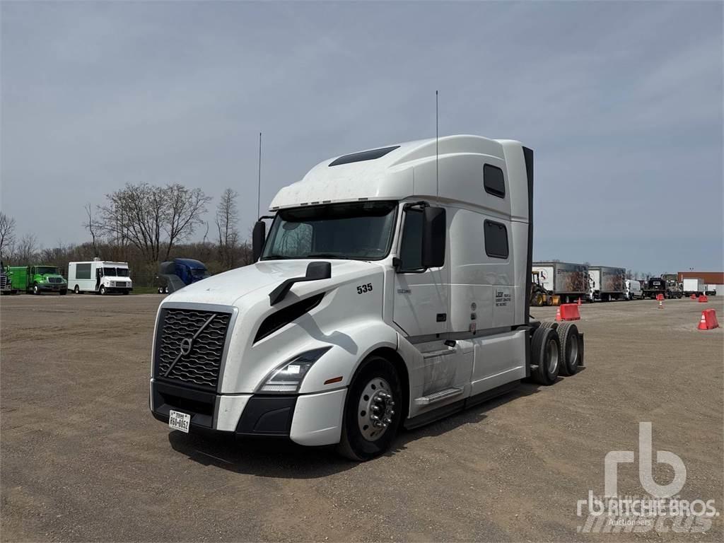 Volvo VNL860 Sattelzugmaschinen