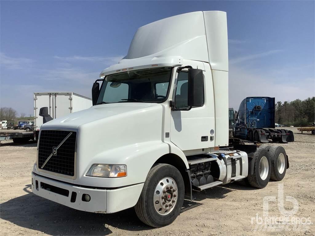 Volvo VNM Sattelzugmaschinen
