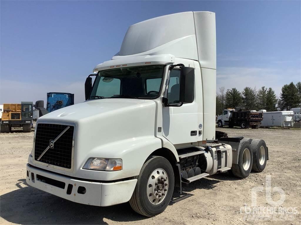 Volvo VNM Sattelzugmaschinen