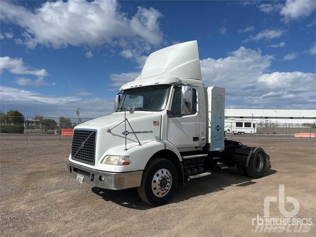 Volvo VNM Sattelzugmaschinen